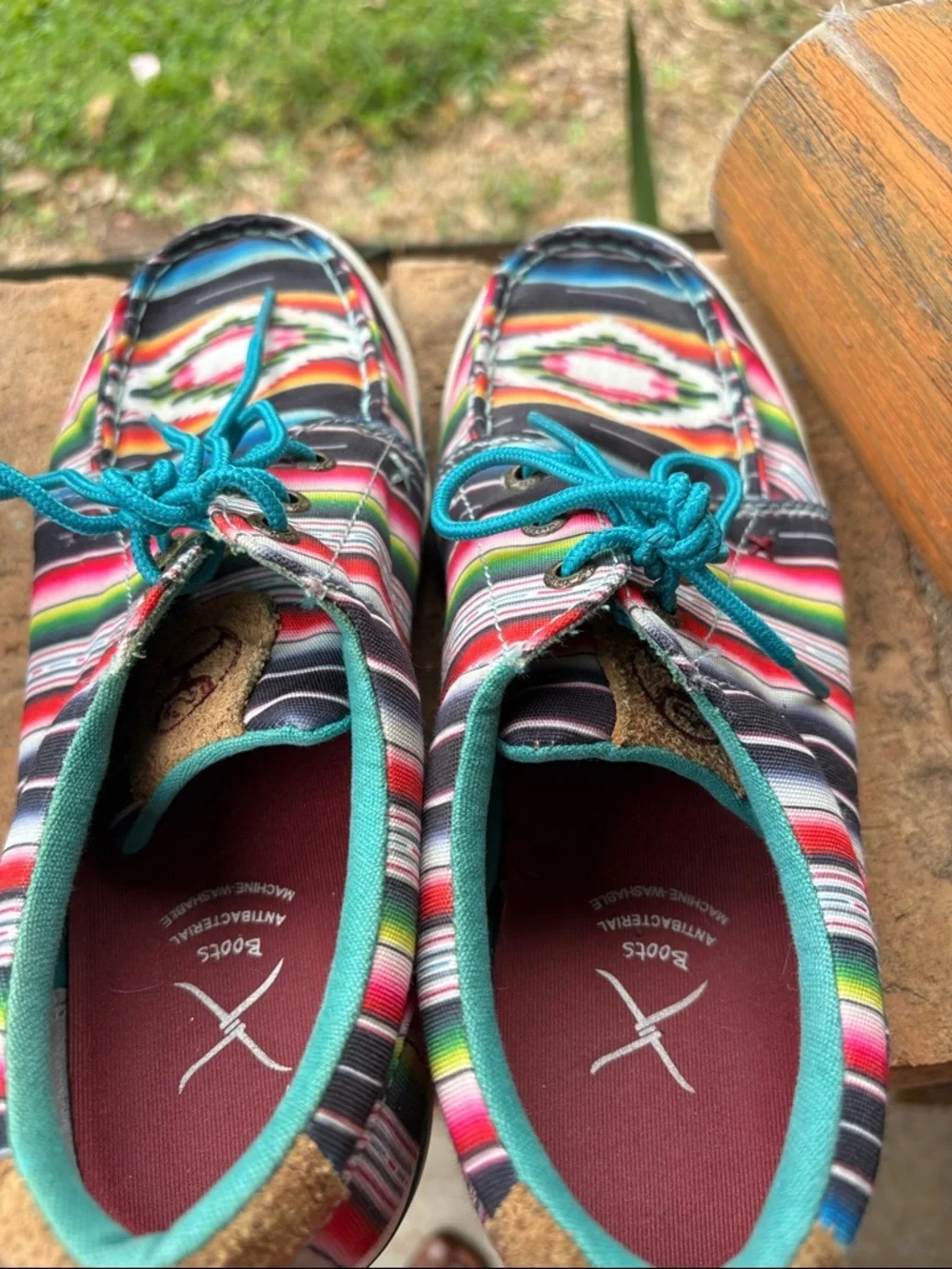 Hooey Multicolor Striped Canvas Lace-Up Sneakers with Teal Trim